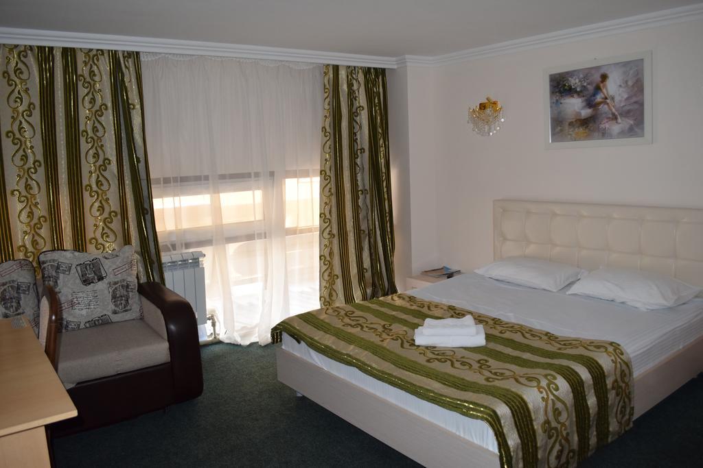 Bayterek Hotel Astana Ruang foto